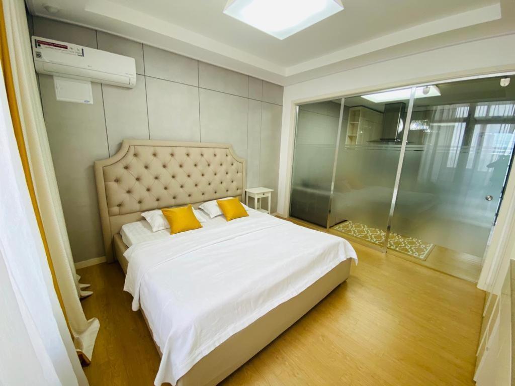 Highvill Luxury Apartments Nur-Sultan  Exterior photo